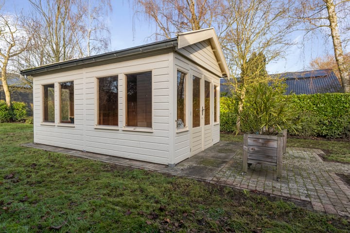 Photo 35 of Roosendaalsebaan 4