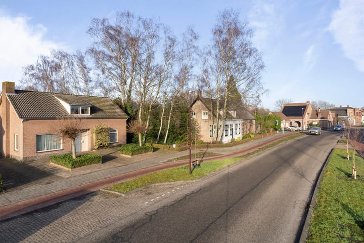 Photo 40 of Roosendaalsebaan 4