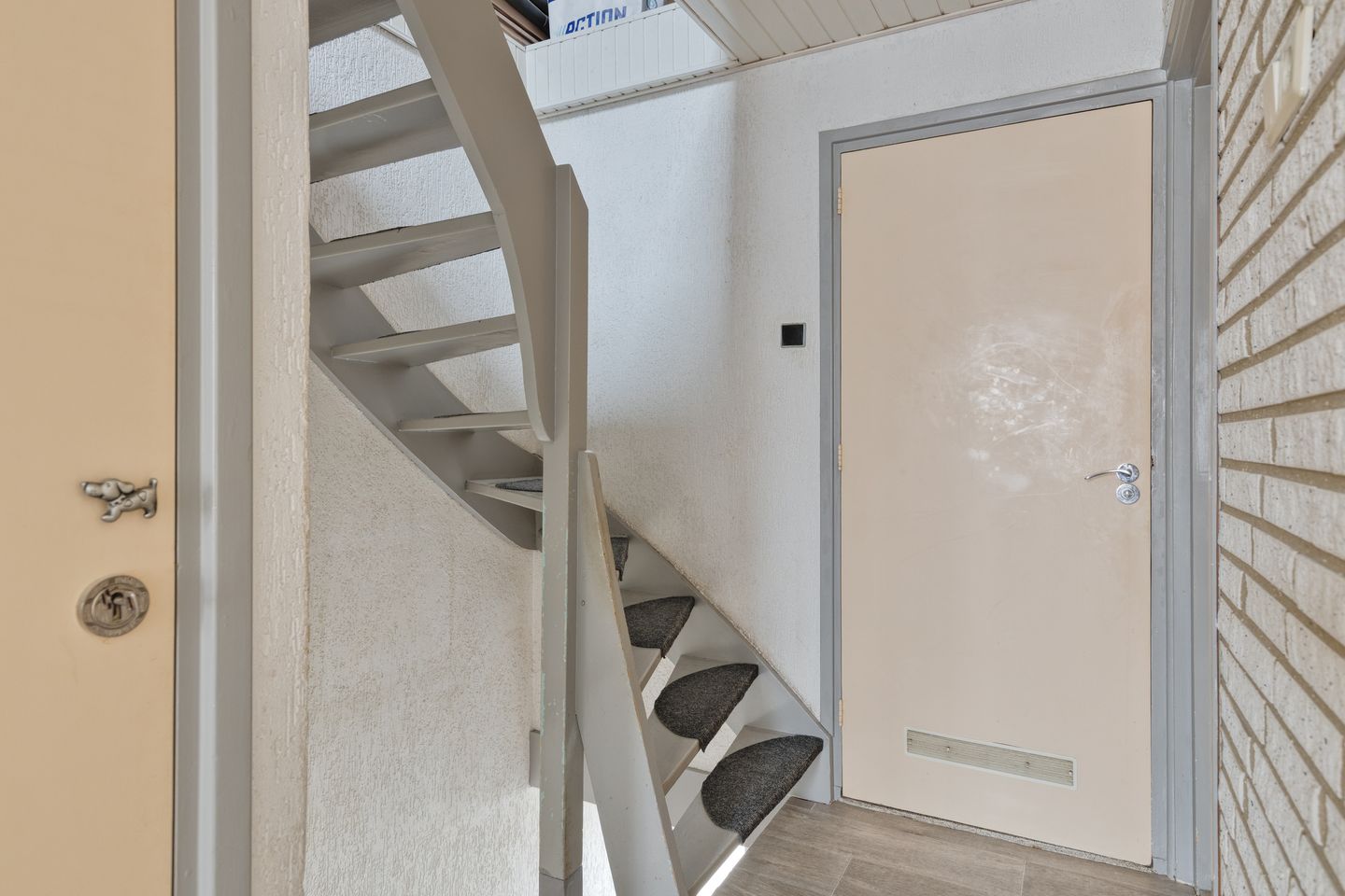 Photo 14 of van Aitzemastraat 13