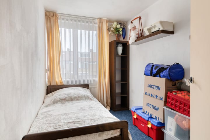 Foto 24 van van Aitzemastraat 13