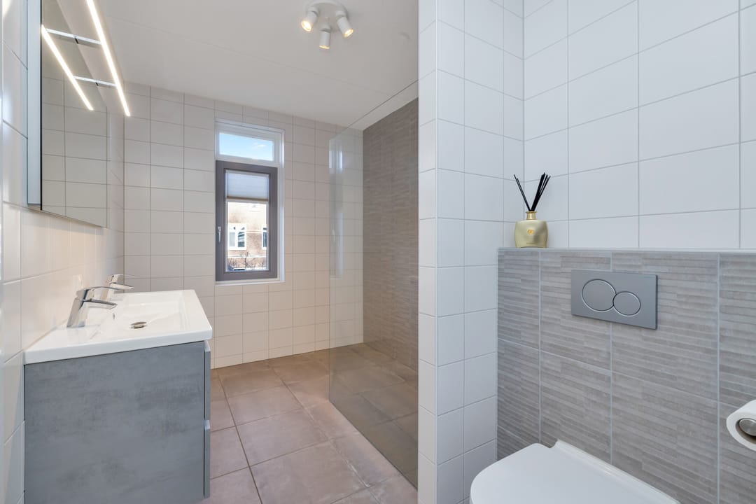 Foto 23 van Oosterstraat 7-A