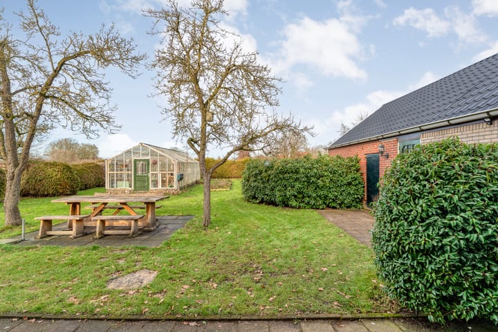 Foto 59 van Geerdijk 25-A