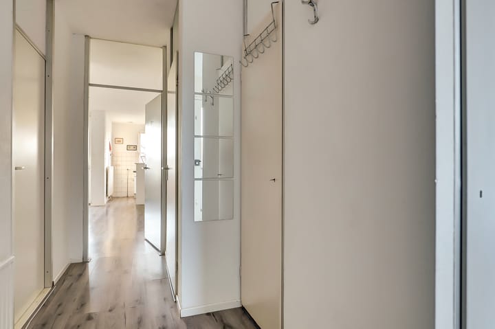 Foto 3 van Winkelwaard 84