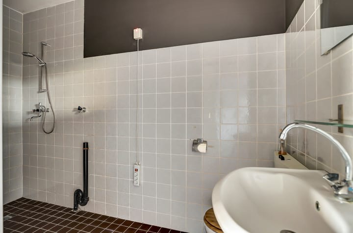 Foto 13 van Winkelwaard 84