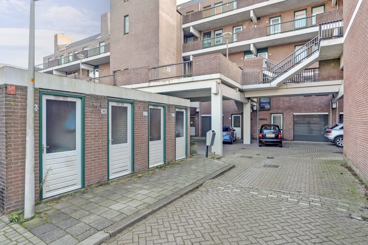 Foto 19 van Winkelwaard 84