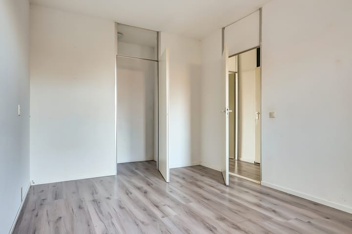 Foto 11 van Winkelwaard 84