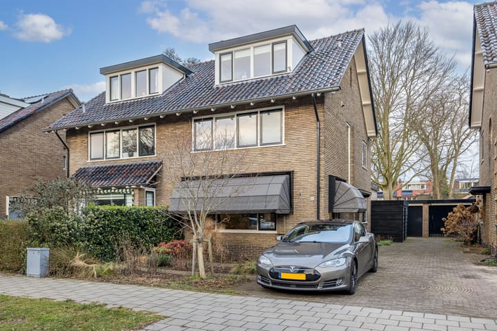 Foto 11 van P.C. Hooftlaan 12