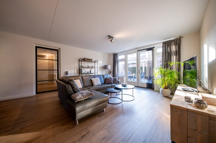 Photo 10 of Regenboog 39