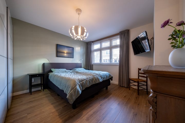 Photo 12 of Regenboog 39