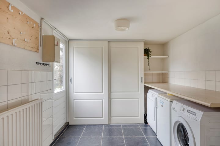 Foto 34 van van Egmondstraat 8