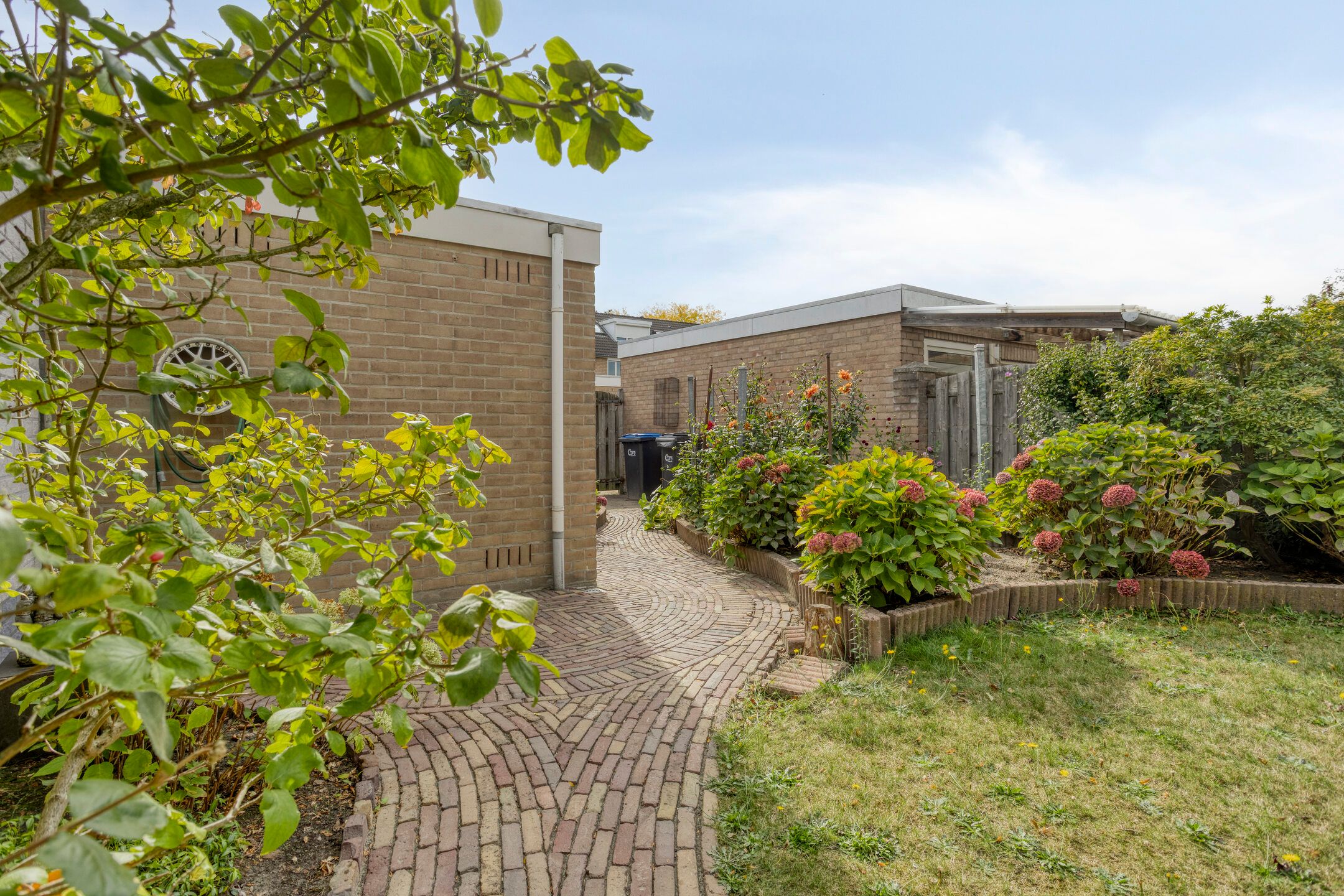 Foto 39 van Robijnring 62