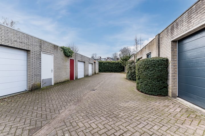 Foto 60 van Bredaseweg 294