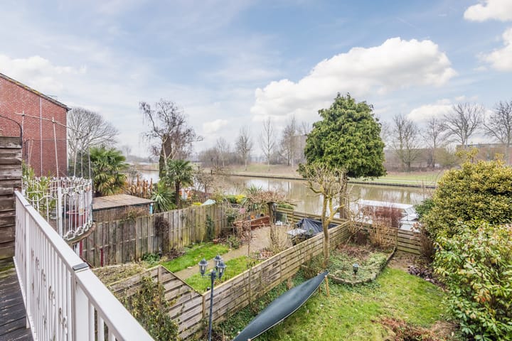 Foto 31 van Zoom 15 18