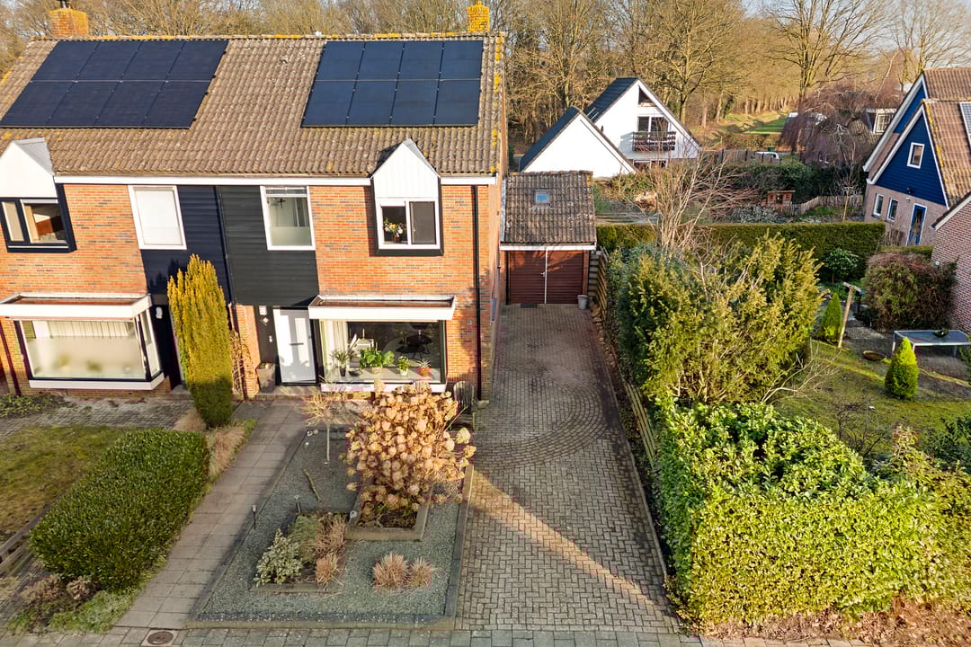 Photo 2 of Anssen 36