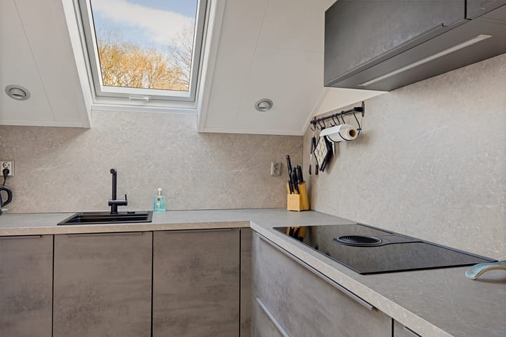 Photo 13 of Anssen 36