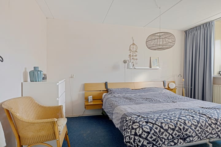 Photo 21 of Anssen 36