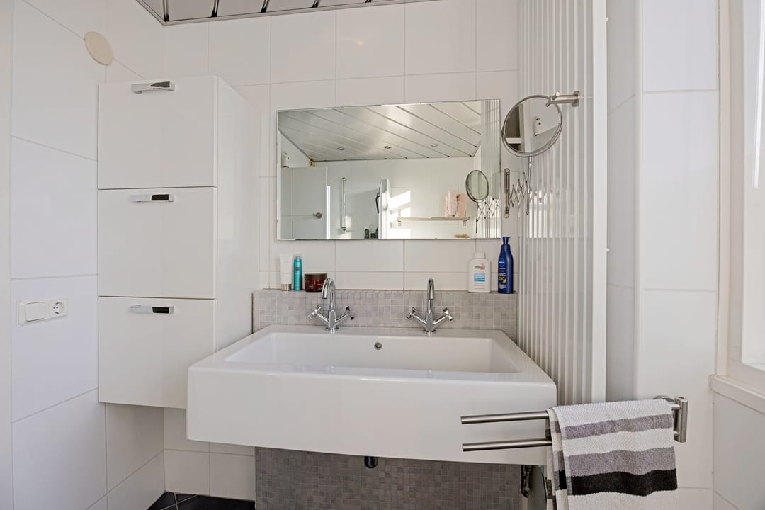 Photo 26 of Anssen 36