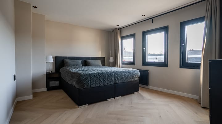 Foto 15 van Vriezenveenseweg 94