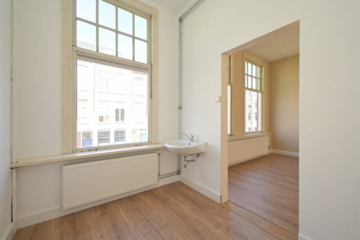 Foto 8 van Edisonstraat 144