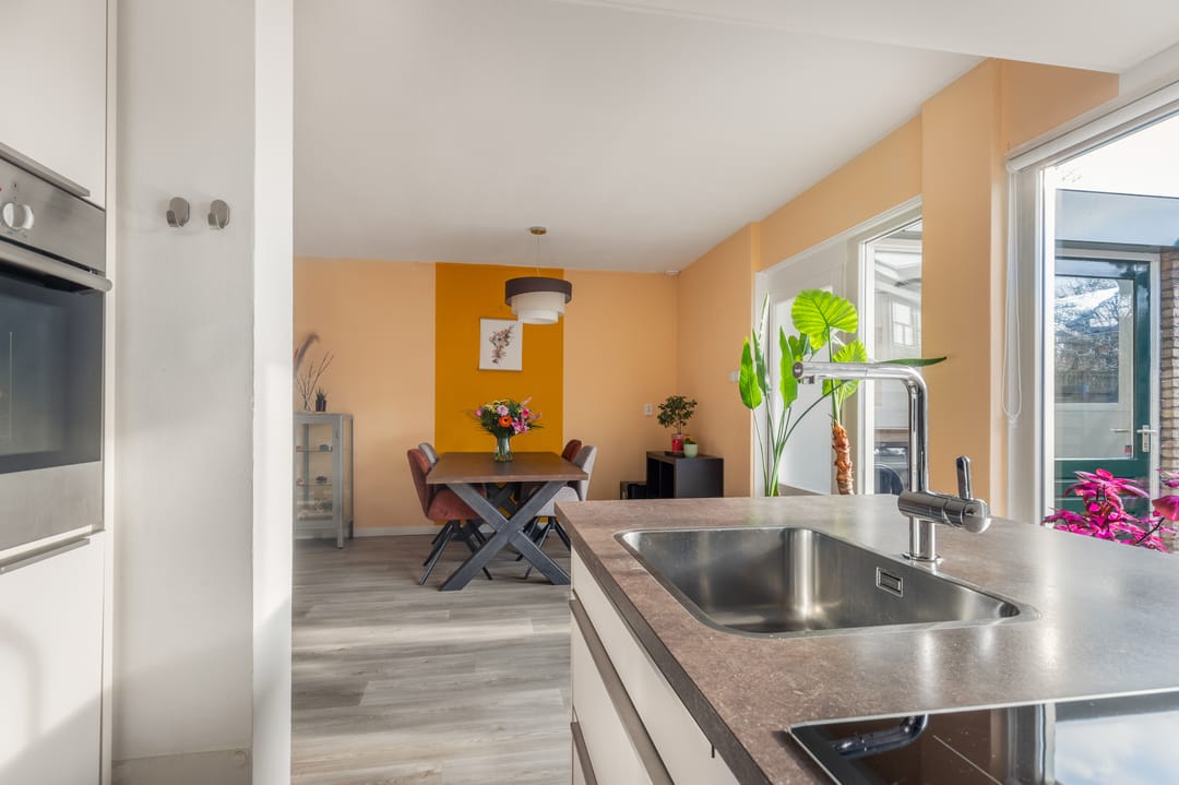 Photo 13 of Karveelstraat 99