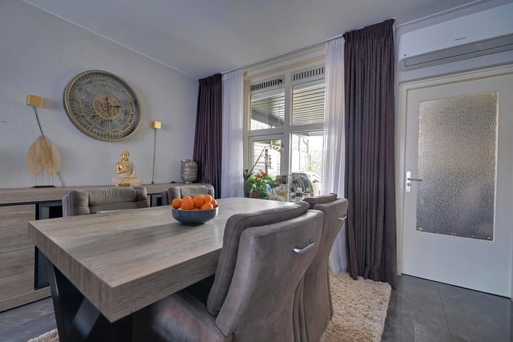 Foto 10 van Maria van Gelrestraat 103