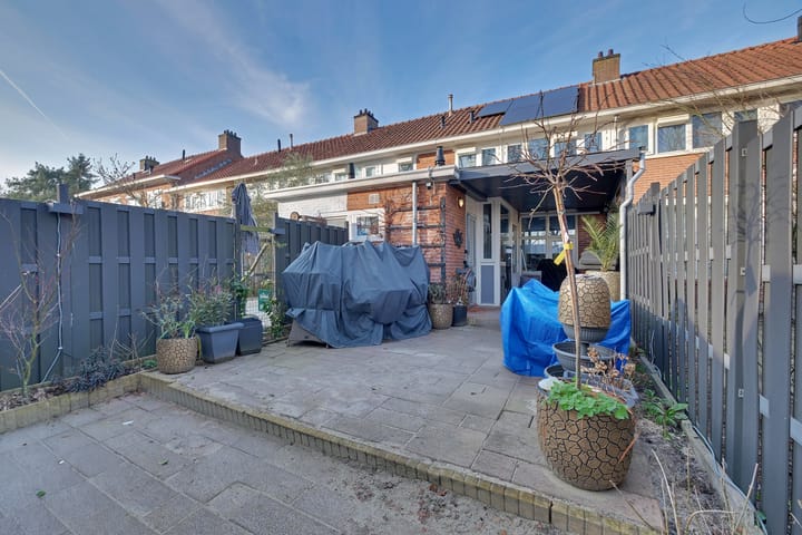 Foto 27 van Maria van Gelrestraat 103