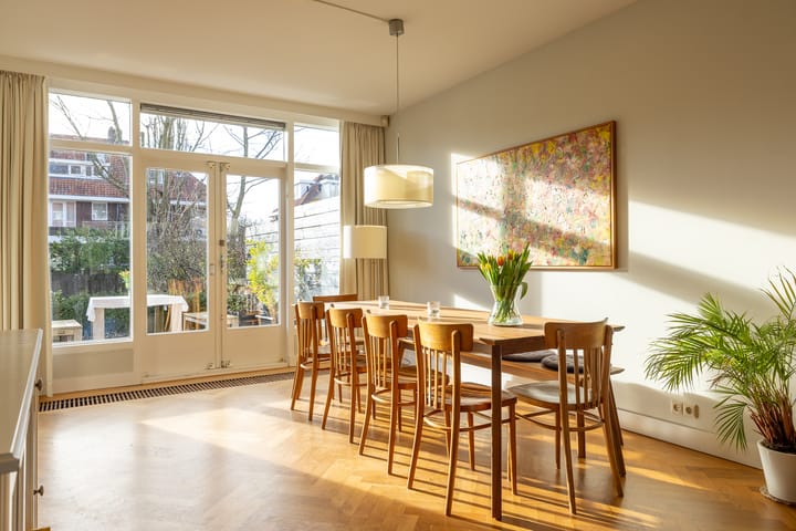 Photo 2 of Molenlaan 94