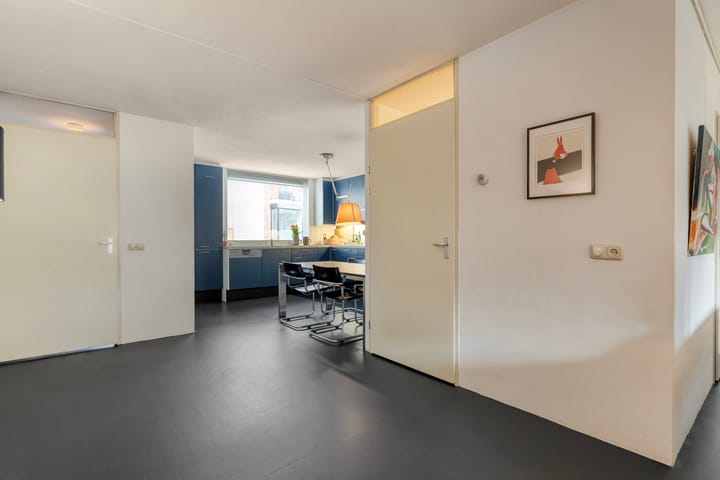 Photo 9 of Soendastraat 42