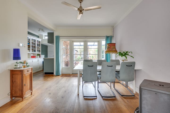 Photo 4 of Pastoor van Leeuwenstraat 82