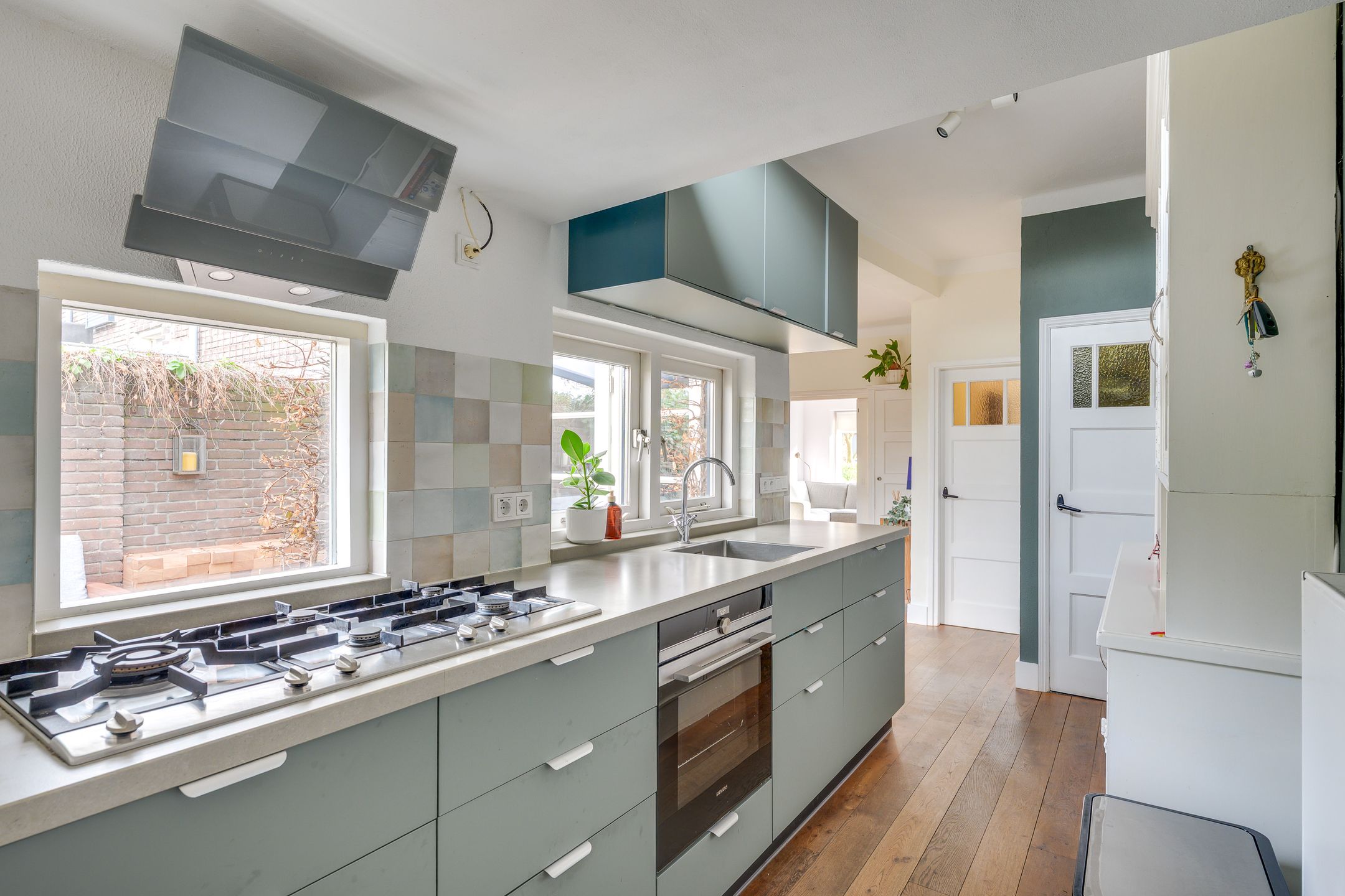 Photo 21 of Pastoor van Leeuwenstraat 82