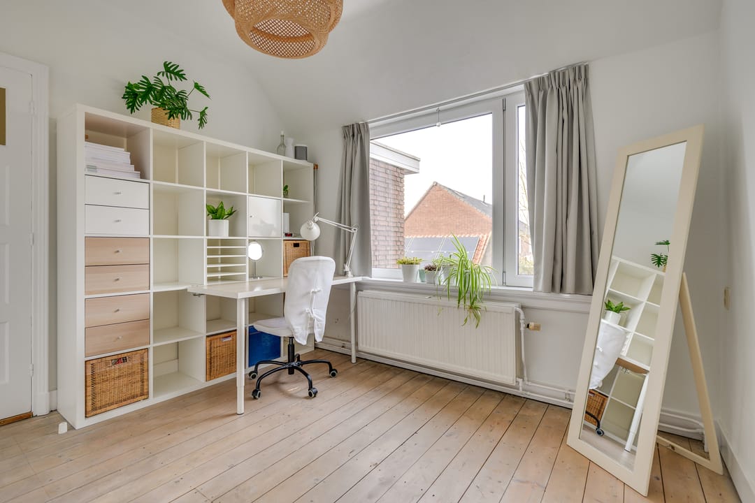 Photo 31 of Pastoor van Leeuwenstraat 82