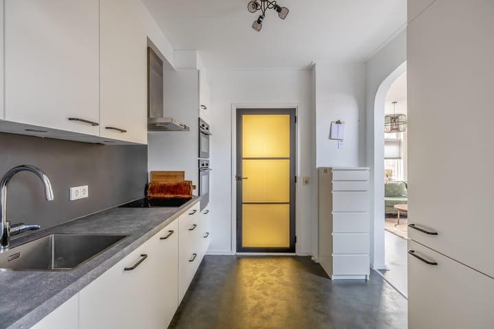 Photo 13 of Oranjelaan 34