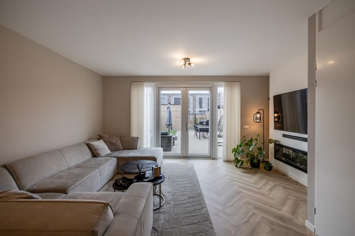 Foto 14 van Elizabeth Anscombestraat 40