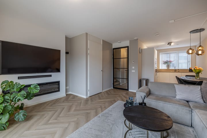 Foto 16 van Elizabeth Anscombestraat 40