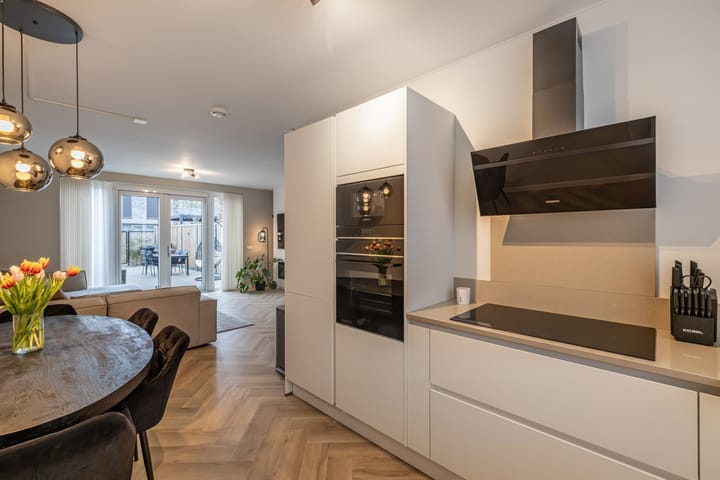 Foto 18 van Elizabeth Anscombestraat 40