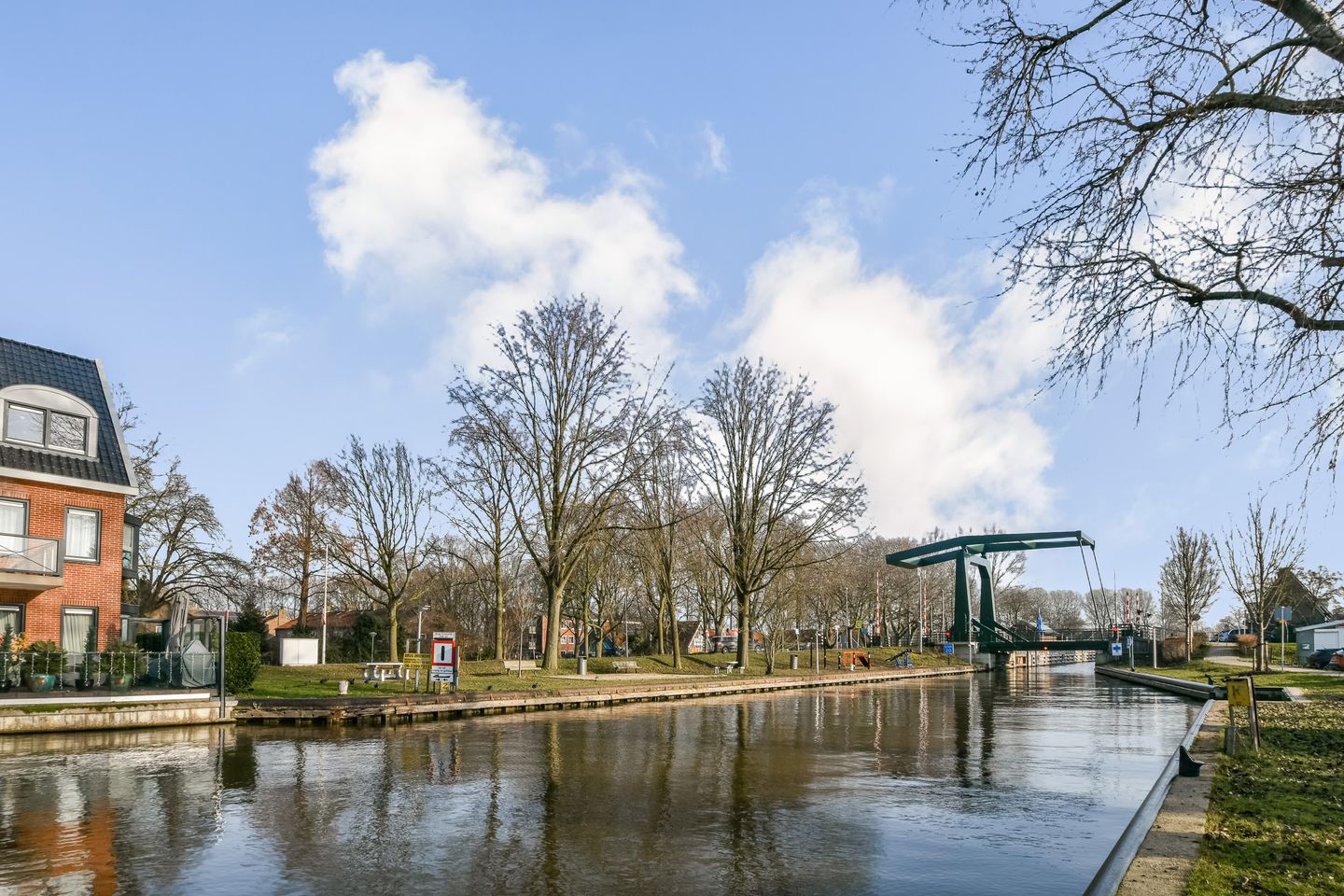 Foto 1 van Zandpad-Driemond 24-C