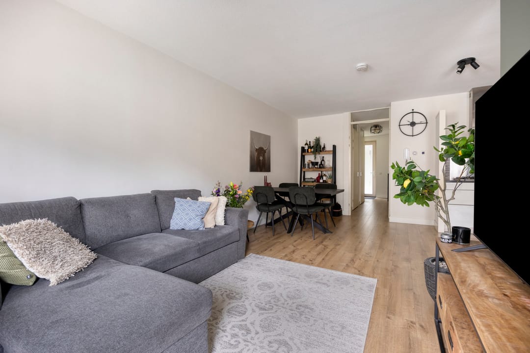 Photo 8 of Oranjehof 9