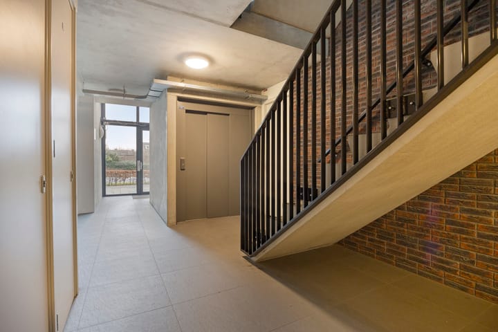 Foto 23 van Oranjehof 9