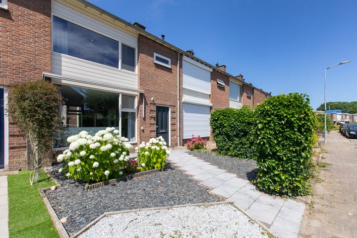 Photo 9 of Nicolaas Beetsstraat 5