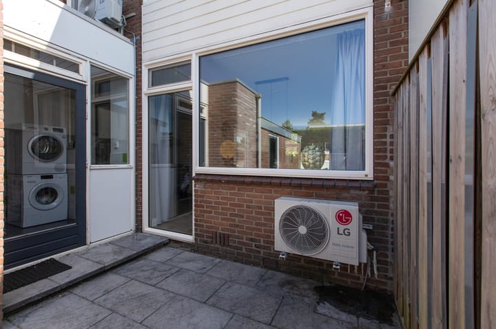 Photo 44 of Nicolaas Beetsstraat 5