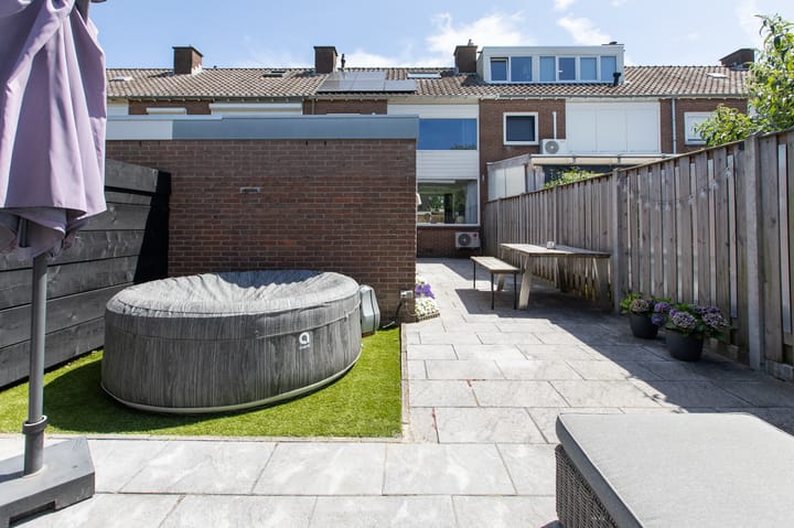 Photo 49 of Nicolaas Beetsstraat 5