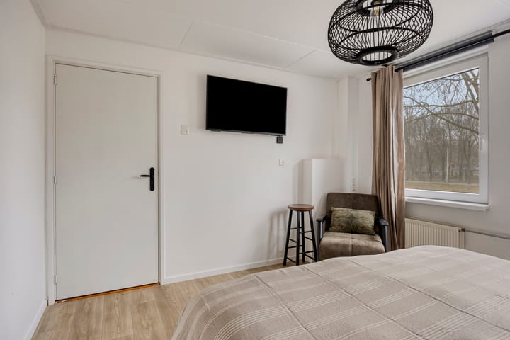 Foto 22 van van Dedemlaan 9