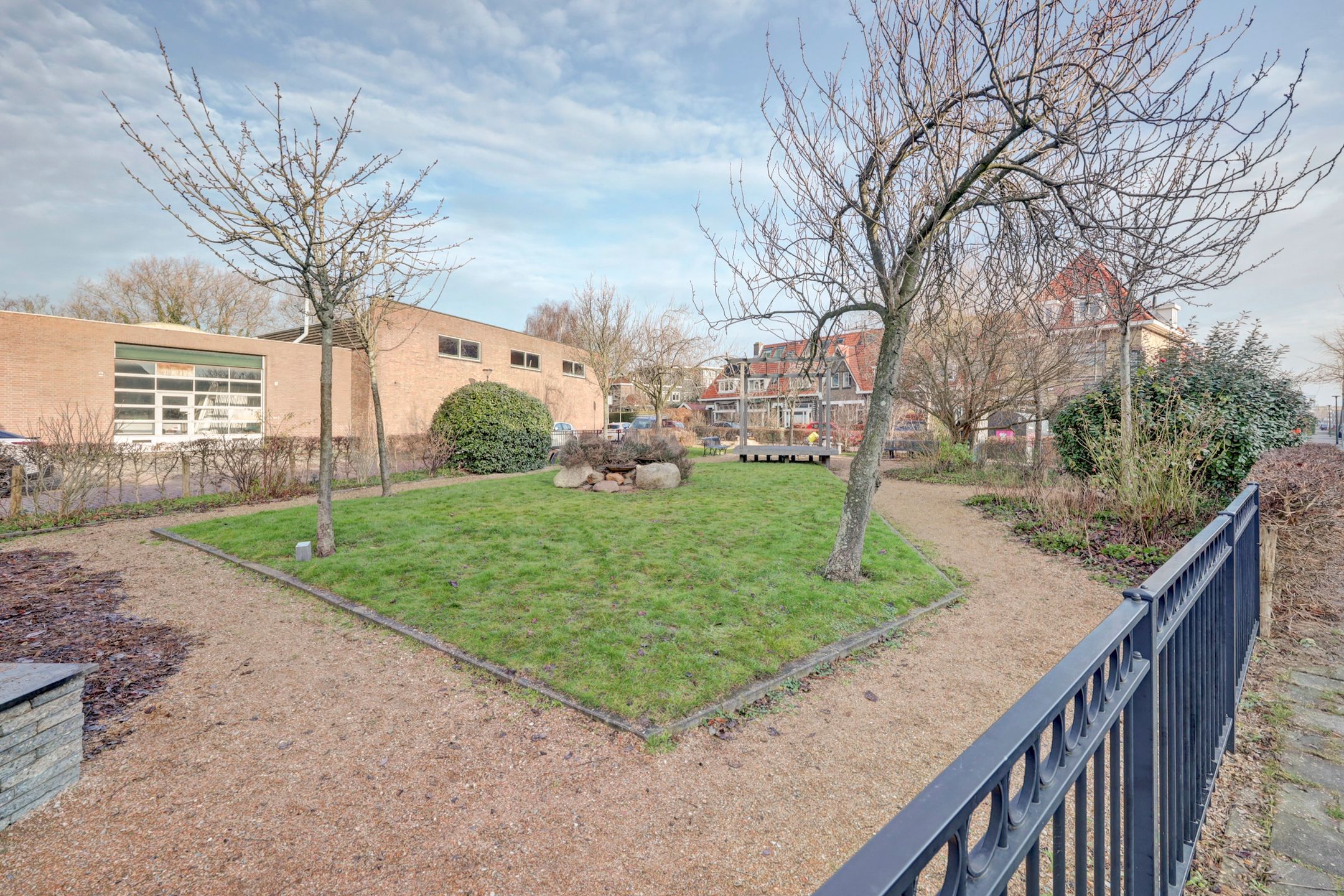 Foto 3 van Burgemeester de Bordesplein 11