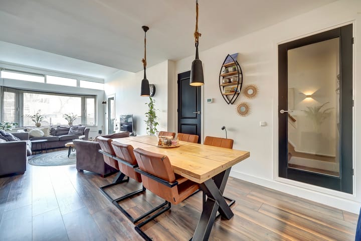 Foto 13 van Burgemeester de Bordesplein 11