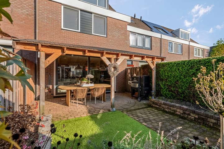 Foto 40 van Roodvalk 4