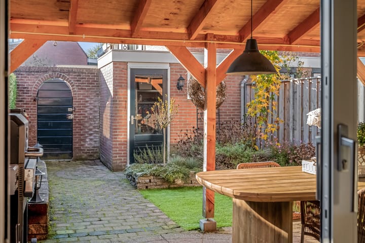 Foto 42 van Roodvalk 4