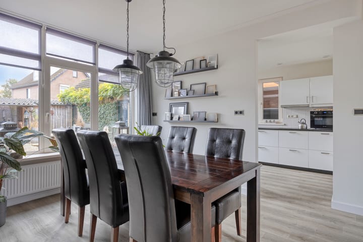 Foto 13 van Ruiterspoor 37