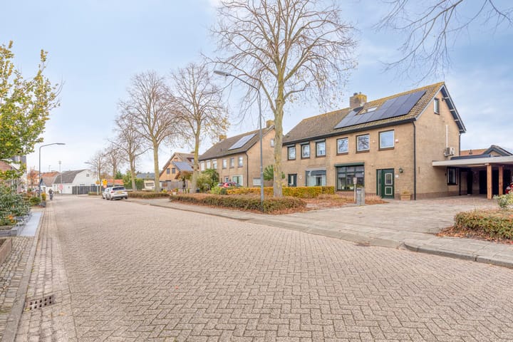 Foto 45 van Ruiterspoor 37