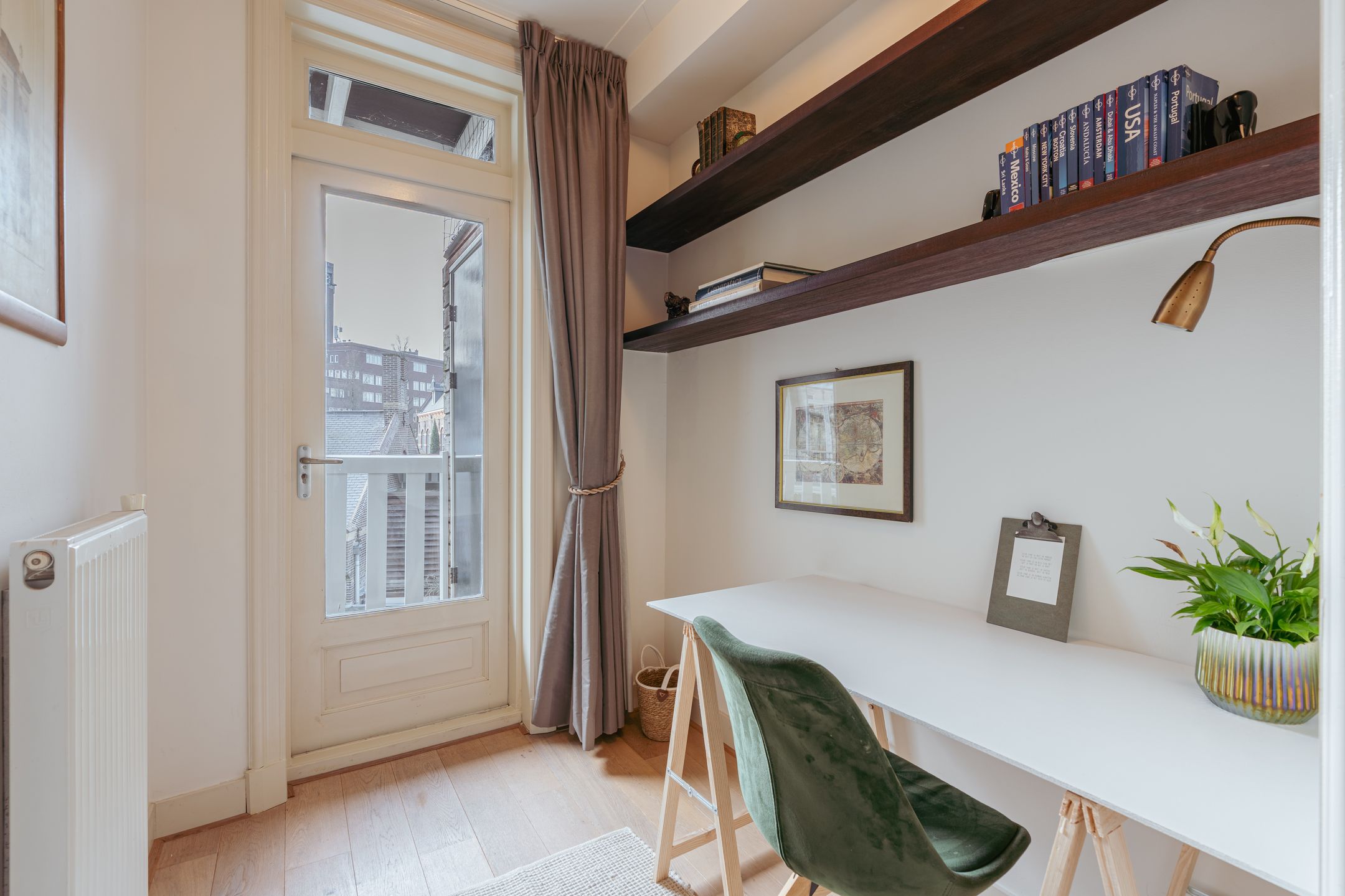 Foto 15 van Pieter Baststraat 28-2