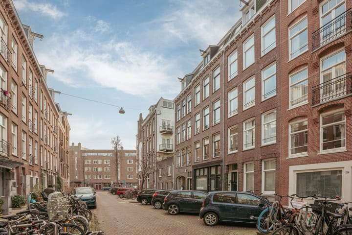 Foto 19 van Pieter Baststraat 28-2